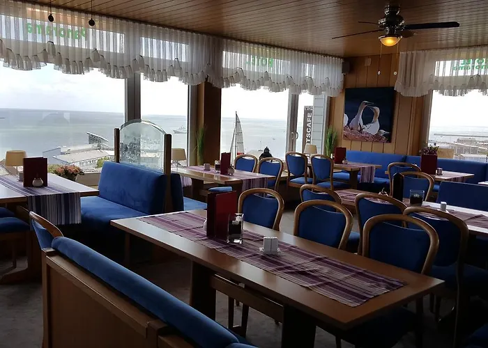 Panorama Garni 호텔 *